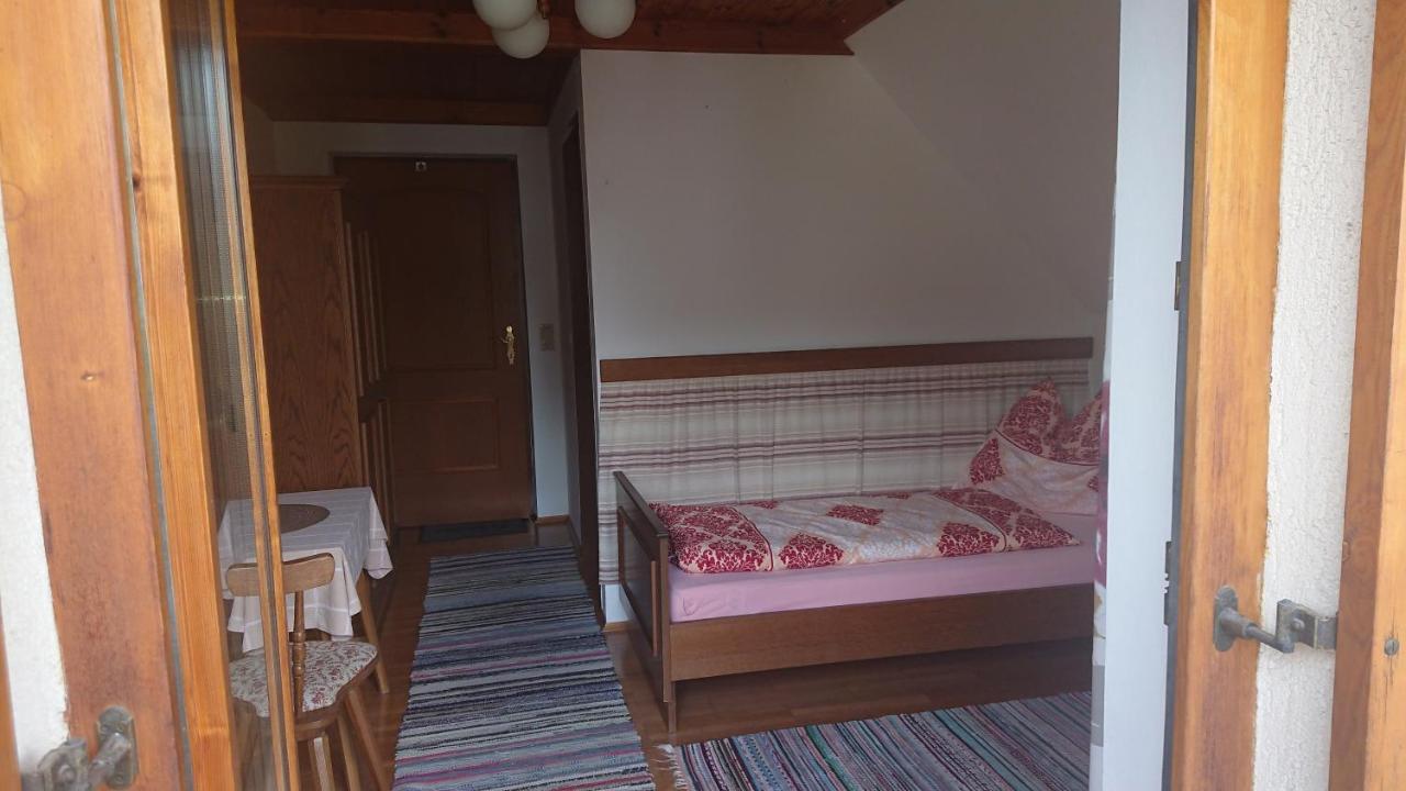 Gaestehaus Der Gamser Winzerstube Bad Gams Camera foto